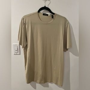 Theory Precise Tee NWT (Size Medium)
